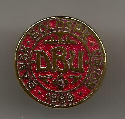 Badge Football Association Denmark red